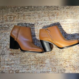 Franco sarto vivica bootie Size 9 nwot